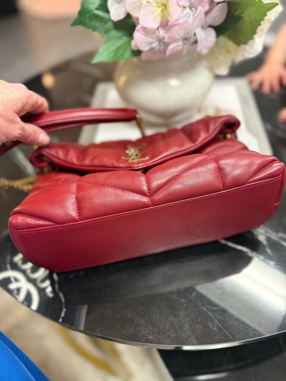 Saint Laurent Quilted Red Leather Shoulder Bag with Gold Chain - Picture 2 of 4